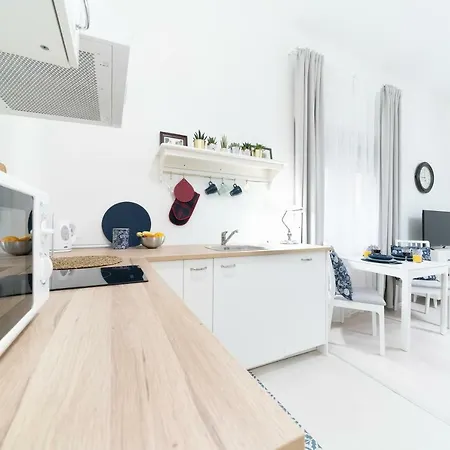 Portic, Self Check-in