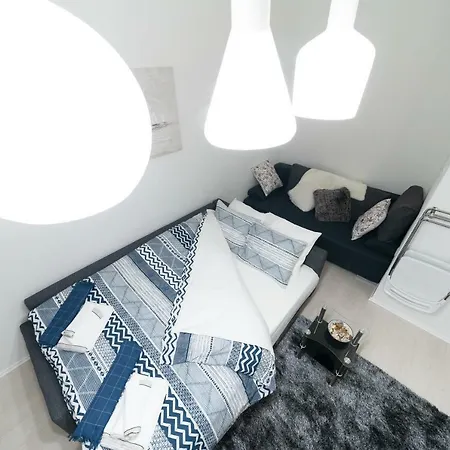 Portic, Self Check-in Apartment *