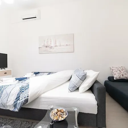 Deluxe Portic, Self Check-in Apartment Zadar