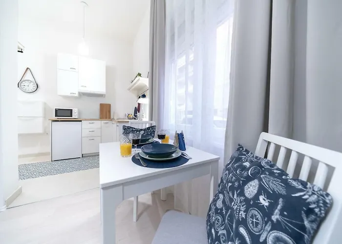 Portic, Self Check-in 公寓 *